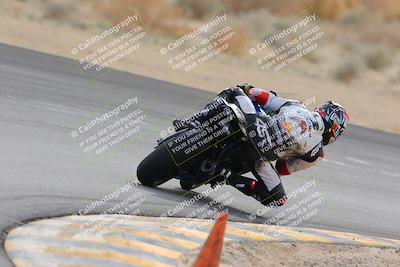 media/Dec-17-2022-SoCal Trackdays (Sat) [[224abd9271]]/Turn 10 Backside (120pm)/